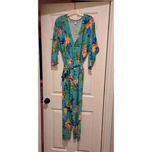 Flying Tomato Women's Large Jumpsuit Sleeveless Plunge V-neck Floral Print